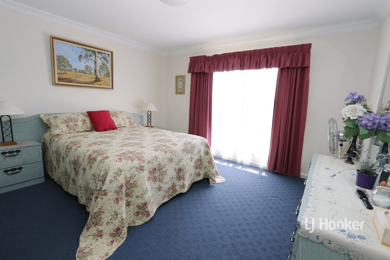 72 Wood Street, INVERELL, NSW 2360