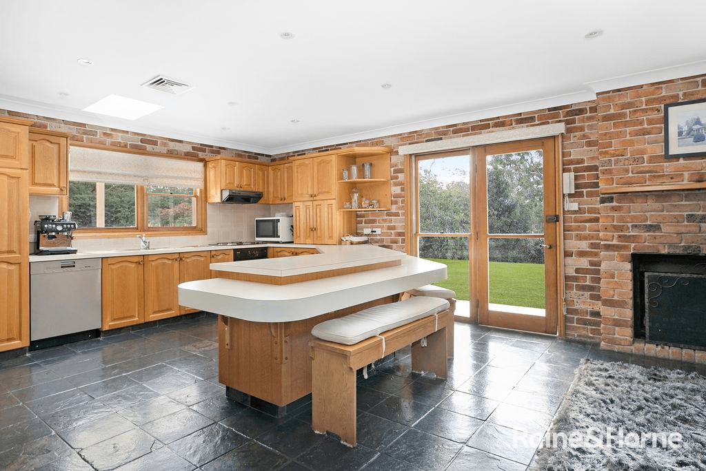 1100 Old South Road, MITTAGONG, NSW 2575