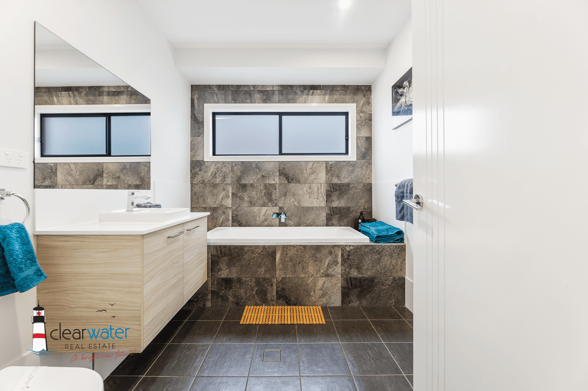 93 Trafalgar Rd, Tuross Head, NSW 2537