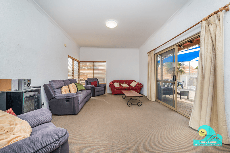 2/56 St Andrews Drive, YANCHEP, WA 6035