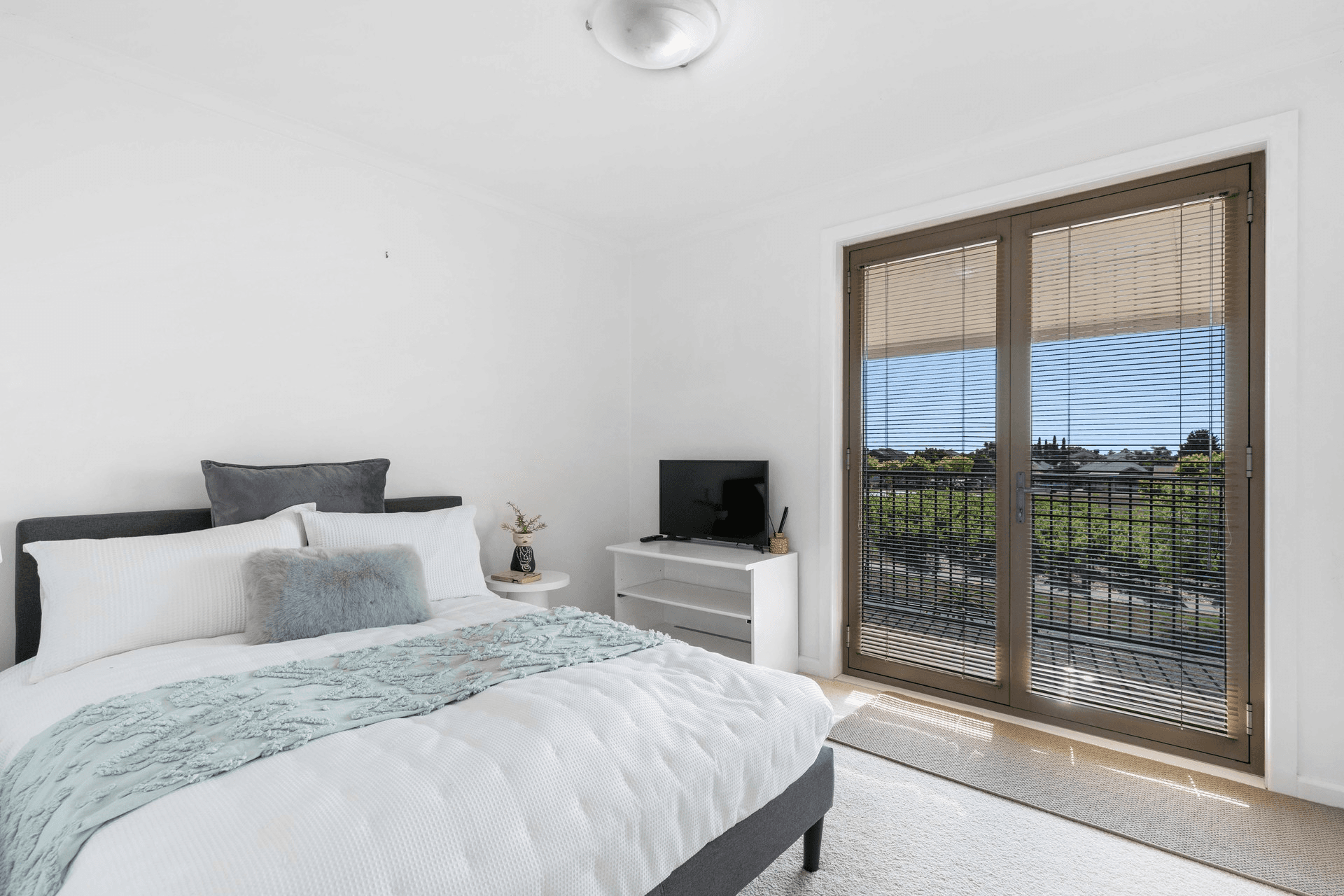 29 St Georges Avenue, Caroline Springs, VIC 3023