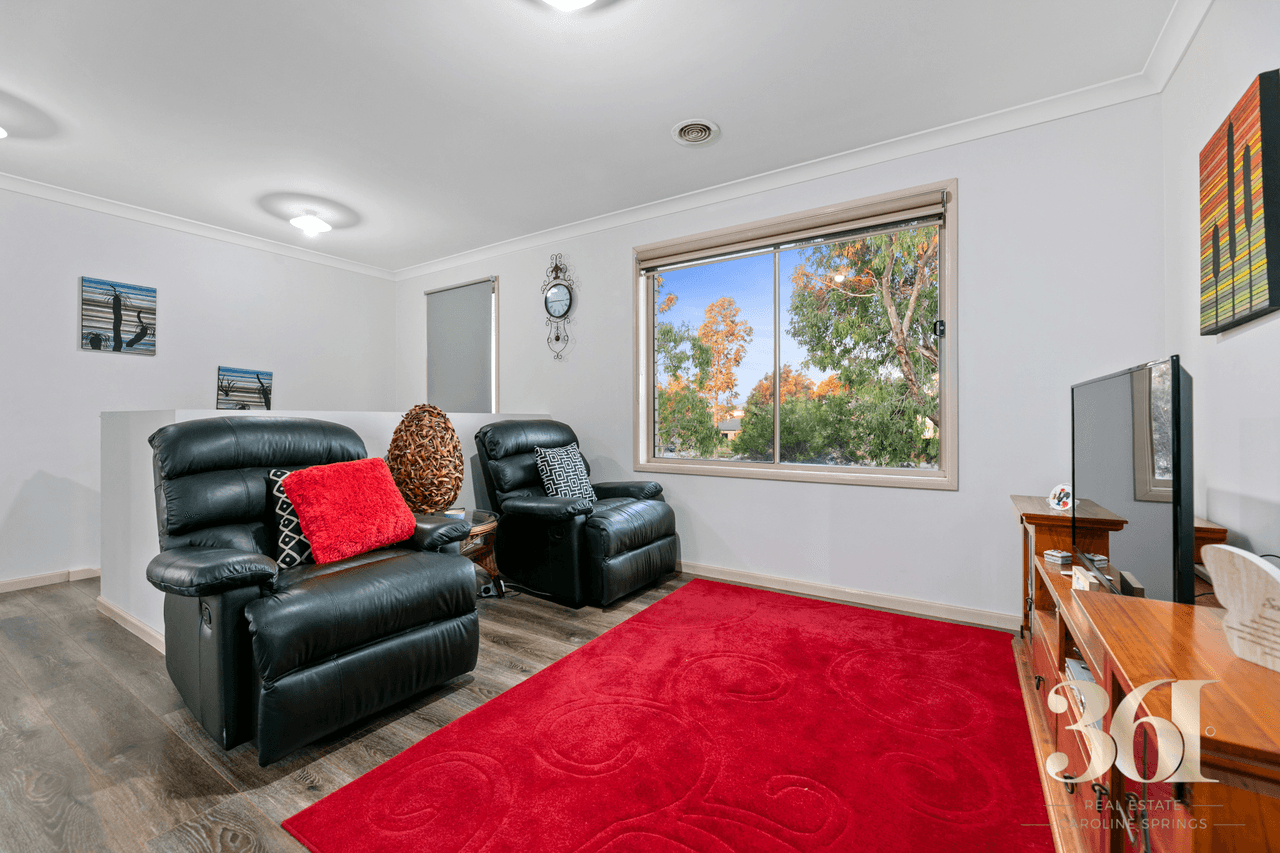 42 Cassan Way, CAROLINE SPRINGS, VIC 3023