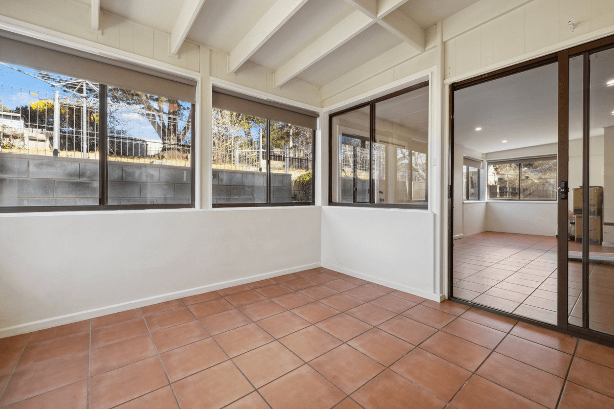 54 Cromwell Street, Cooma, NSW 2630