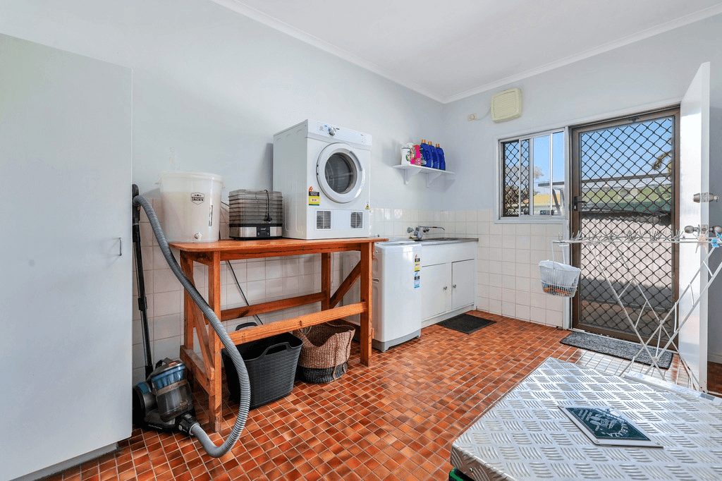 74 Rosewood Crescent, LEANYER, NT 0812