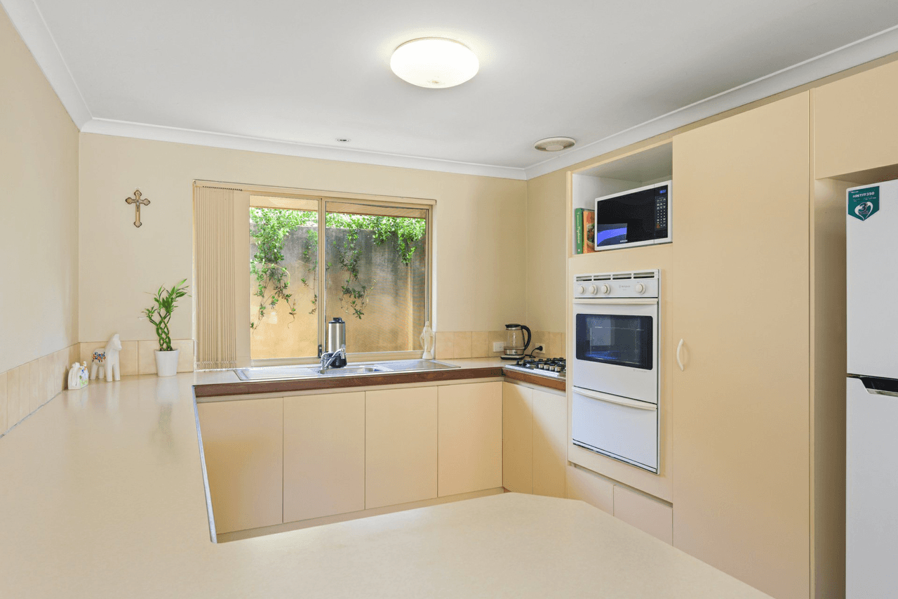 2/17 Dawson Road, BRENTWOOD, WA 6153