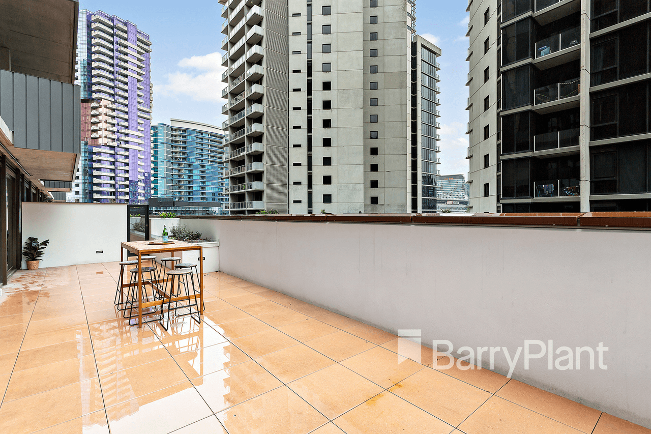 607/3 Aquitania Way, Docklands, VIC 3008