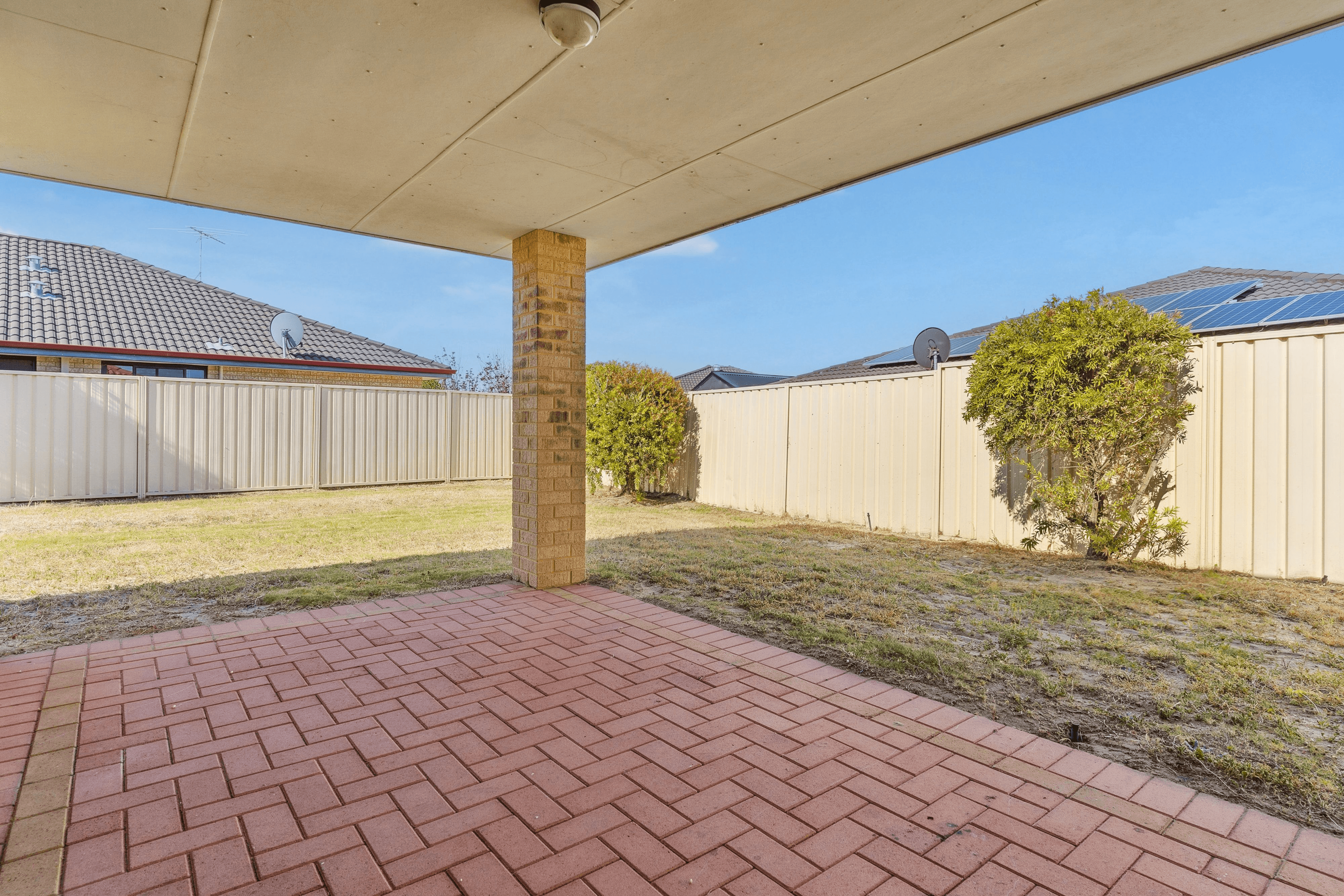 7 Knutsford Crescent, PORT KENNEDY, WA 6172