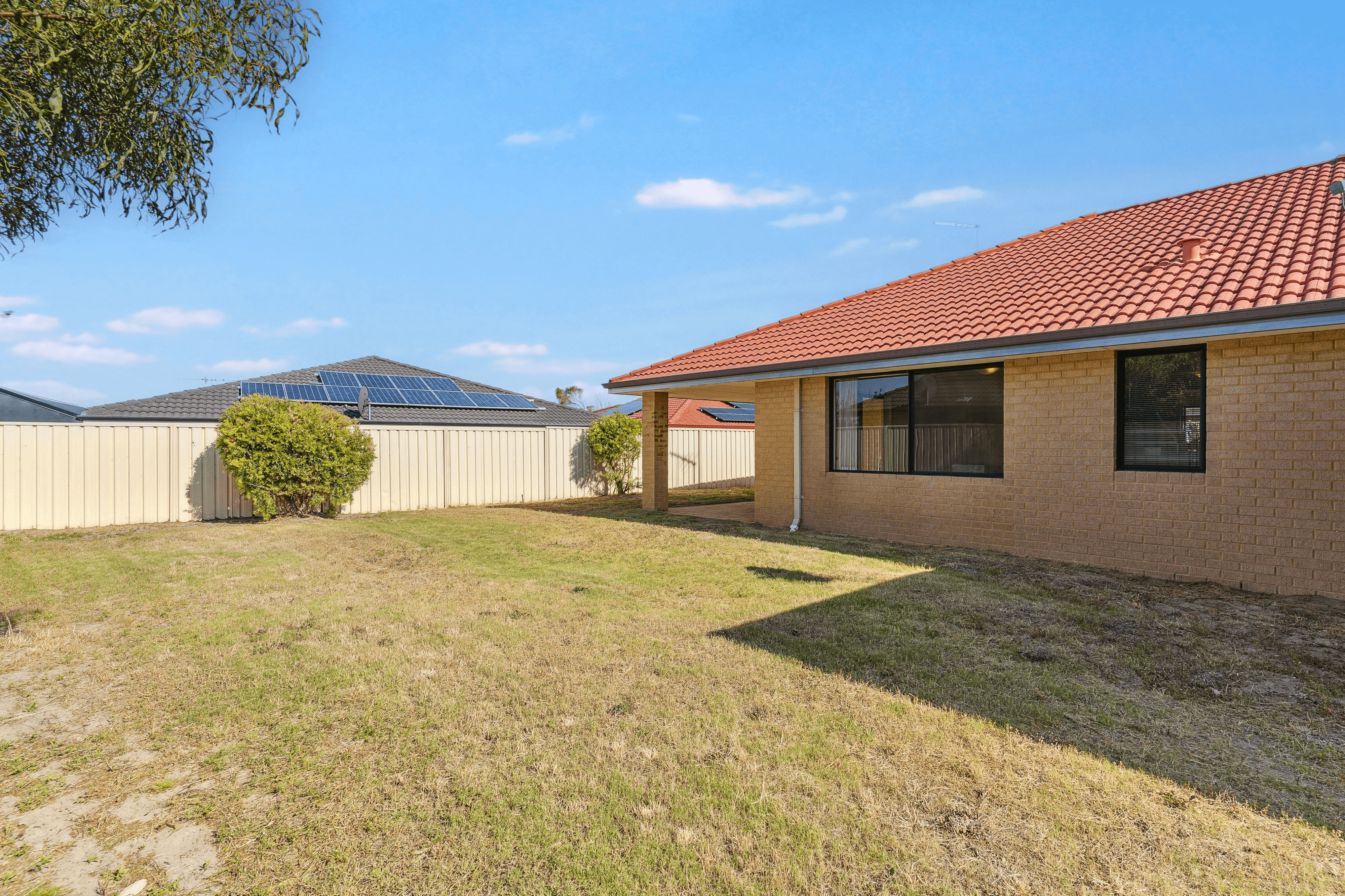 7 Knutsford Crescent, PORT KENNEDY, WA 6172