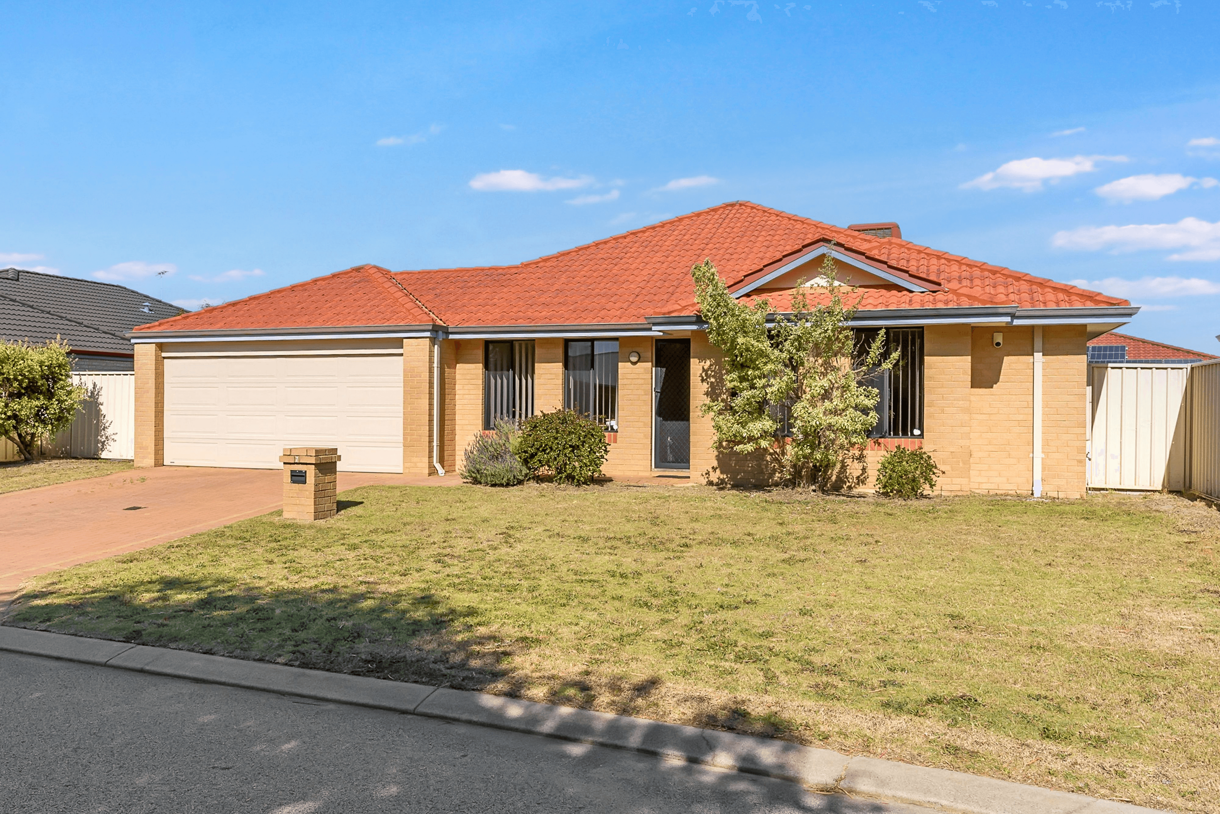 7 Knutsford Crescent, PORT KENNEDY, WA 6172