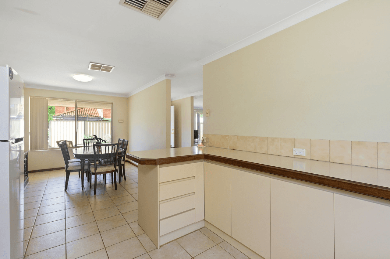 2/17 Dawson Road, BRENTWOOD, WA 6153