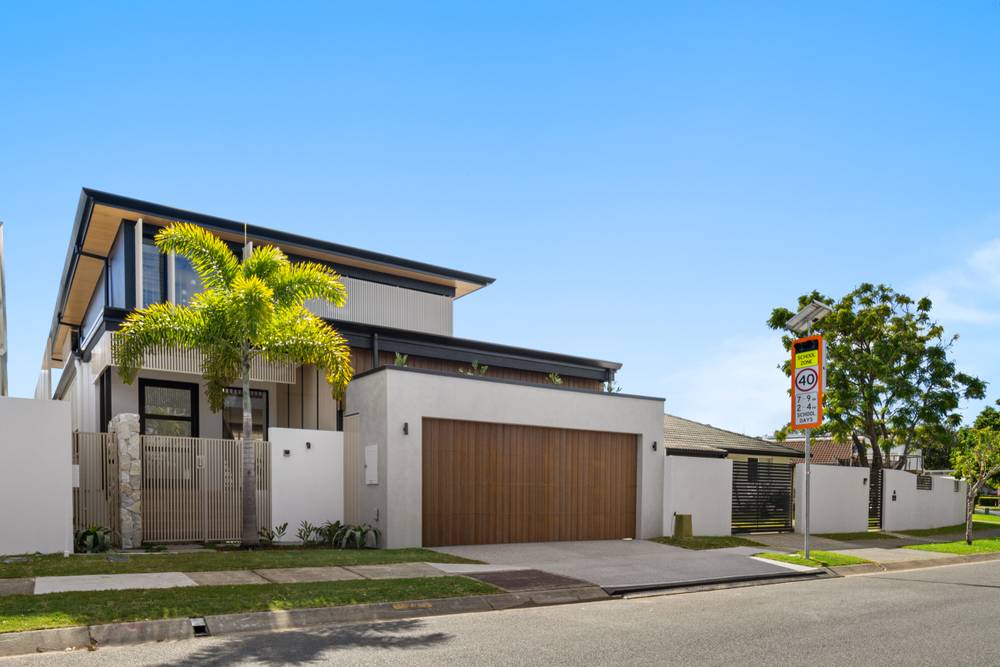 45 Razorbill Street, BURLEIGH WATERS, QLD 4220