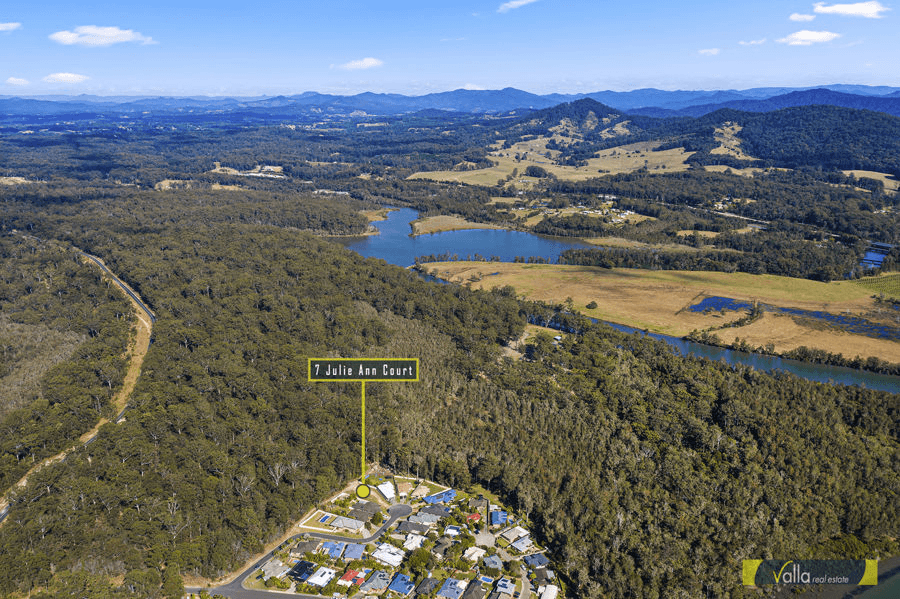 7 JULIE ANN COURT, HYLAND PARK, NSW 2448