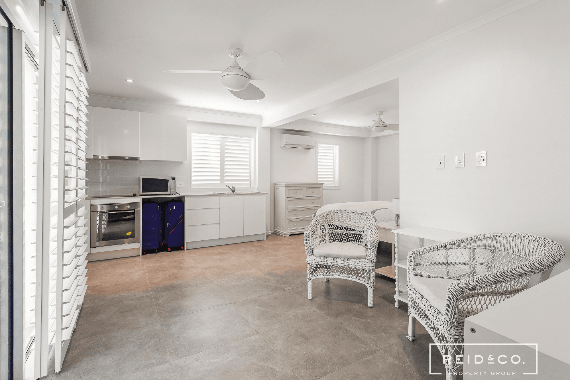 41 Flinders Parade, SCARBOROUGH, QLD 4020