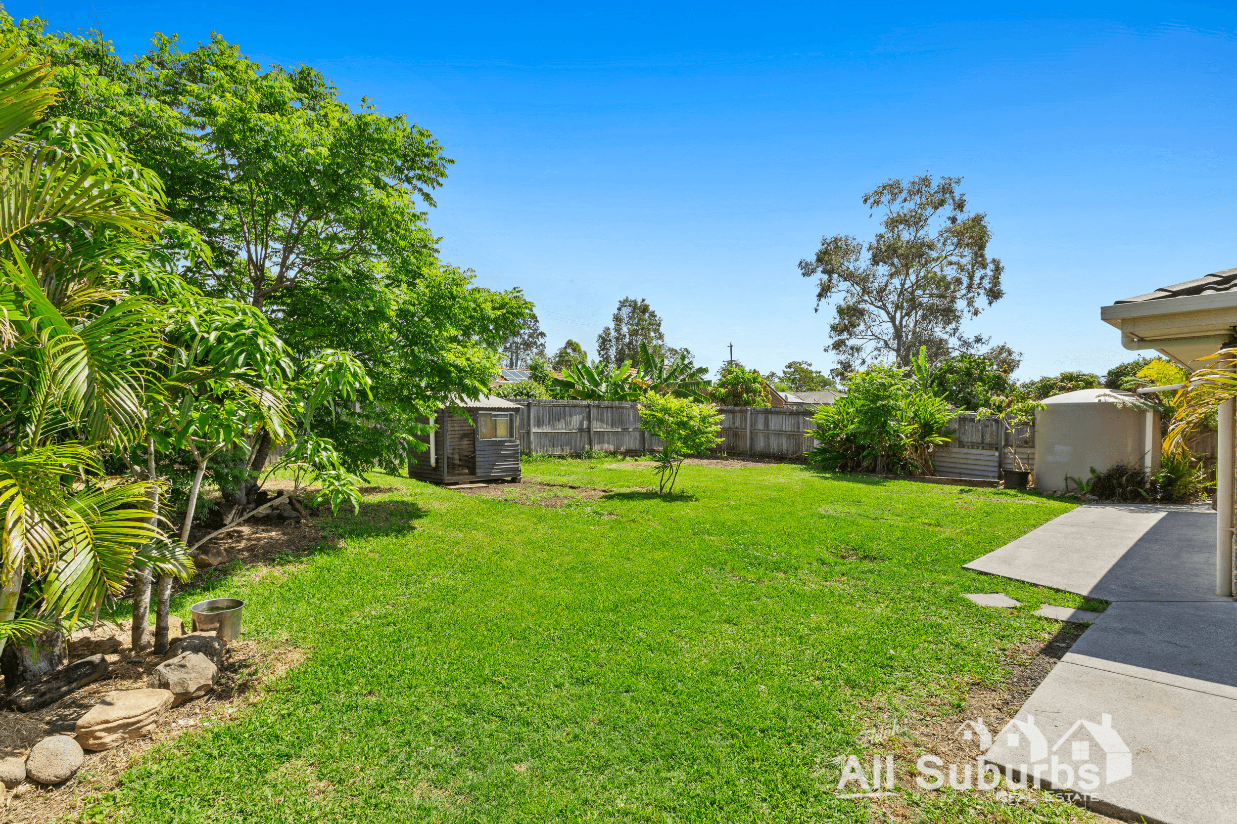 11 Chasbet Street, MARSDEN, QLD 4132