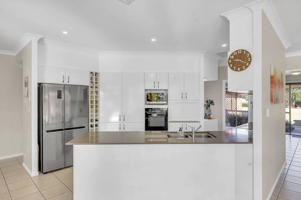 26 Newsky Court, DEEBING HEIGHTS, QLD 4306