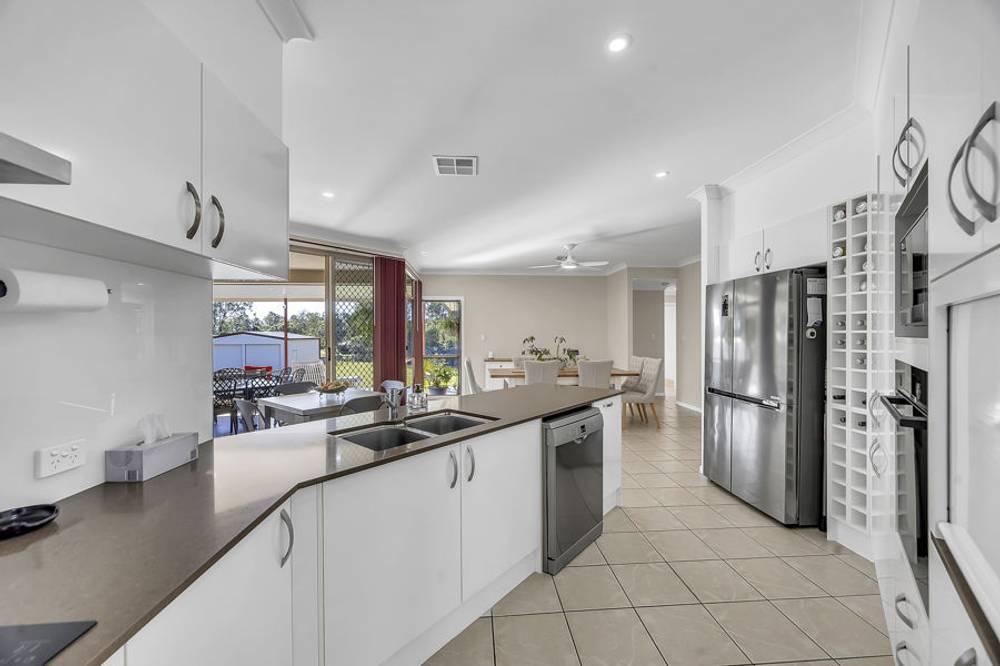 26 Newsky Court, DEEBING HEIGHTS, QLD 4306