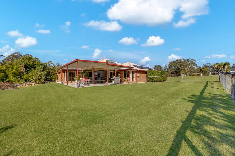 26 Newsky Court, DEEBING HEIGHTS, QLD 4306