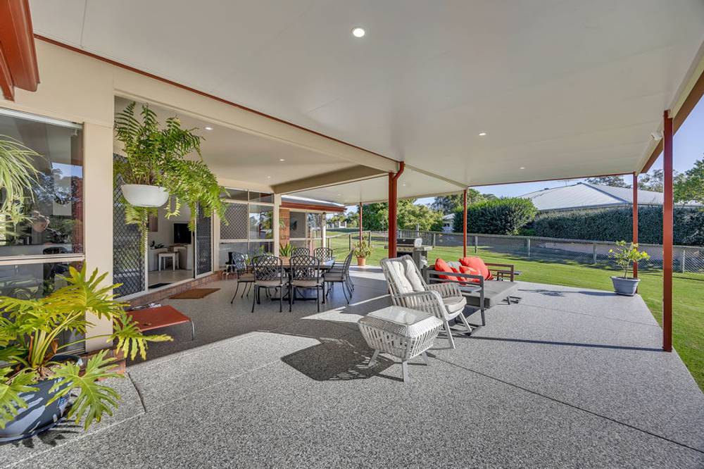 26 Newsky Court, DEEBING HEIGHTS, QLD 4306