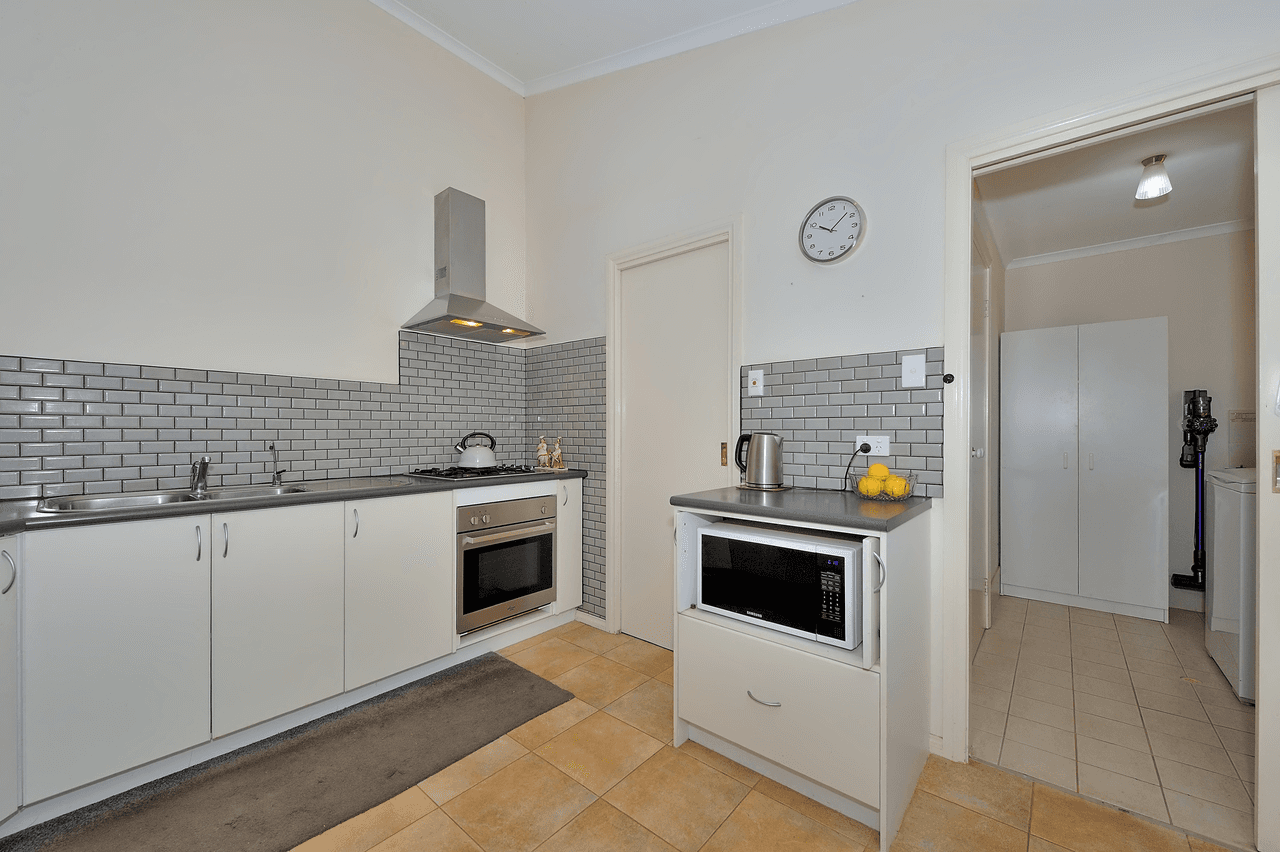 60 Jose Road, BAKERS HILL, WA 6562