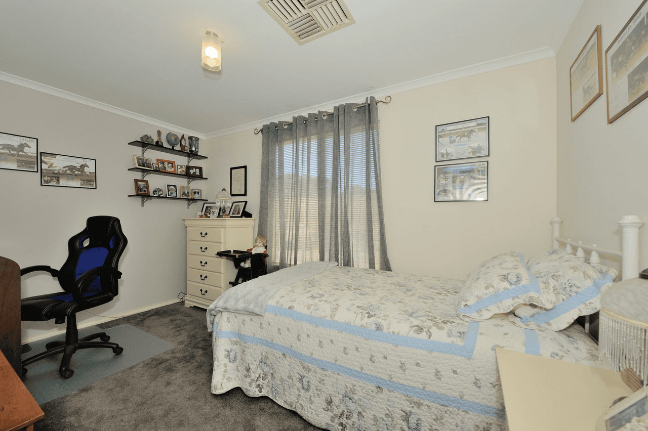 60 Jose Road, BAKERS HILL, WA 6562