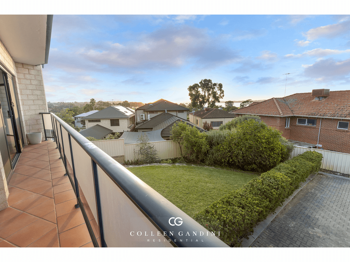 7A Barnard Street, Alfred Cove, WA 6154