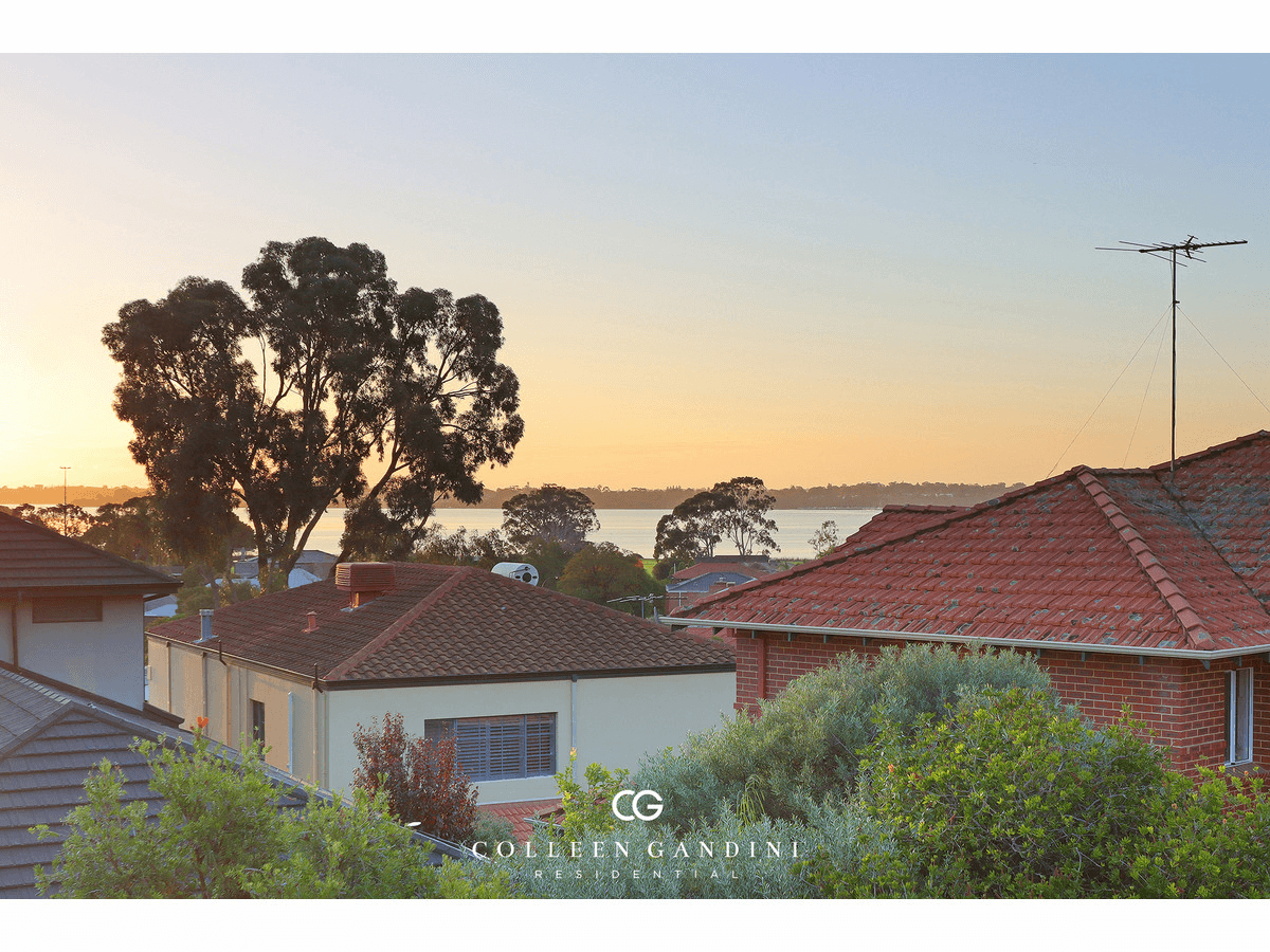 7A Barnard Street, Alfred Cove, WA 6154