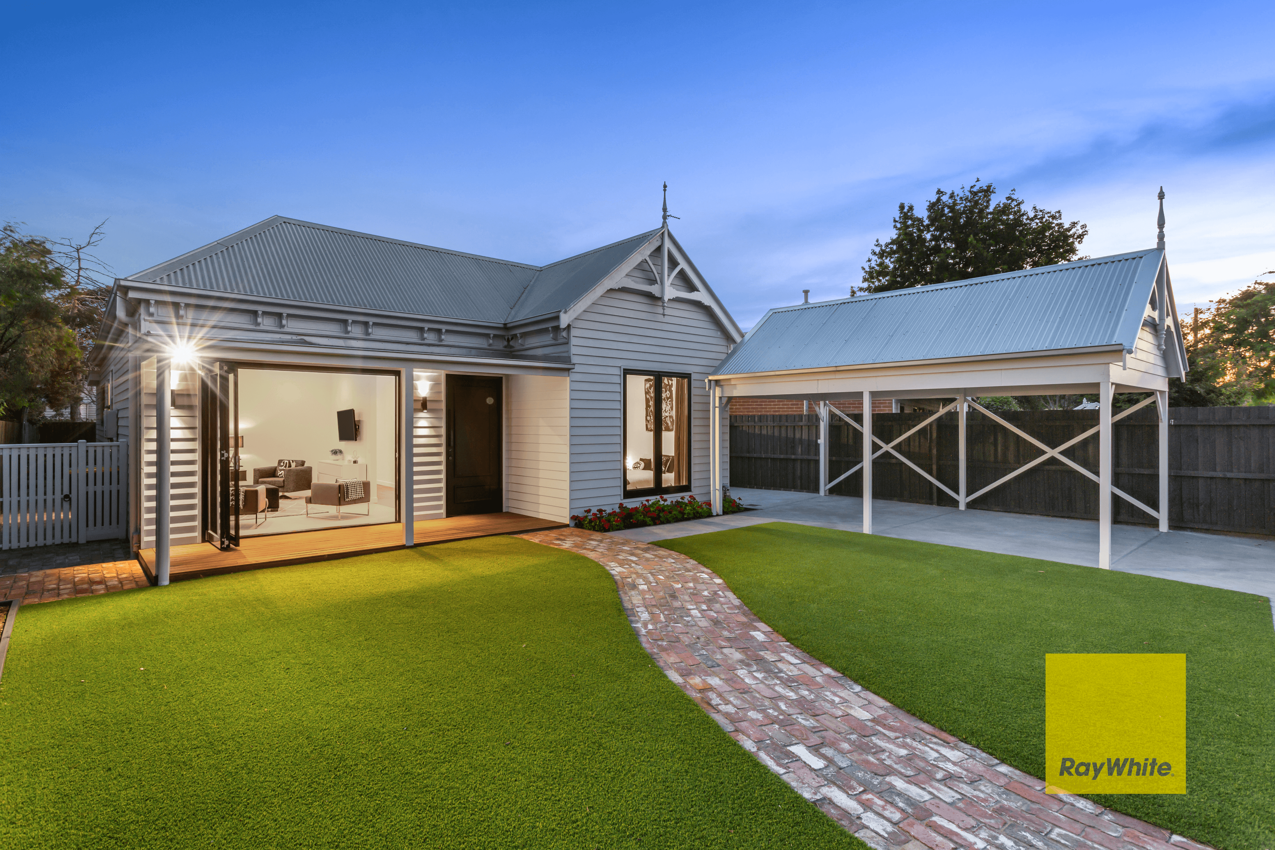 12 Park Crescent, SOUTH GEELONG, VIC 3220