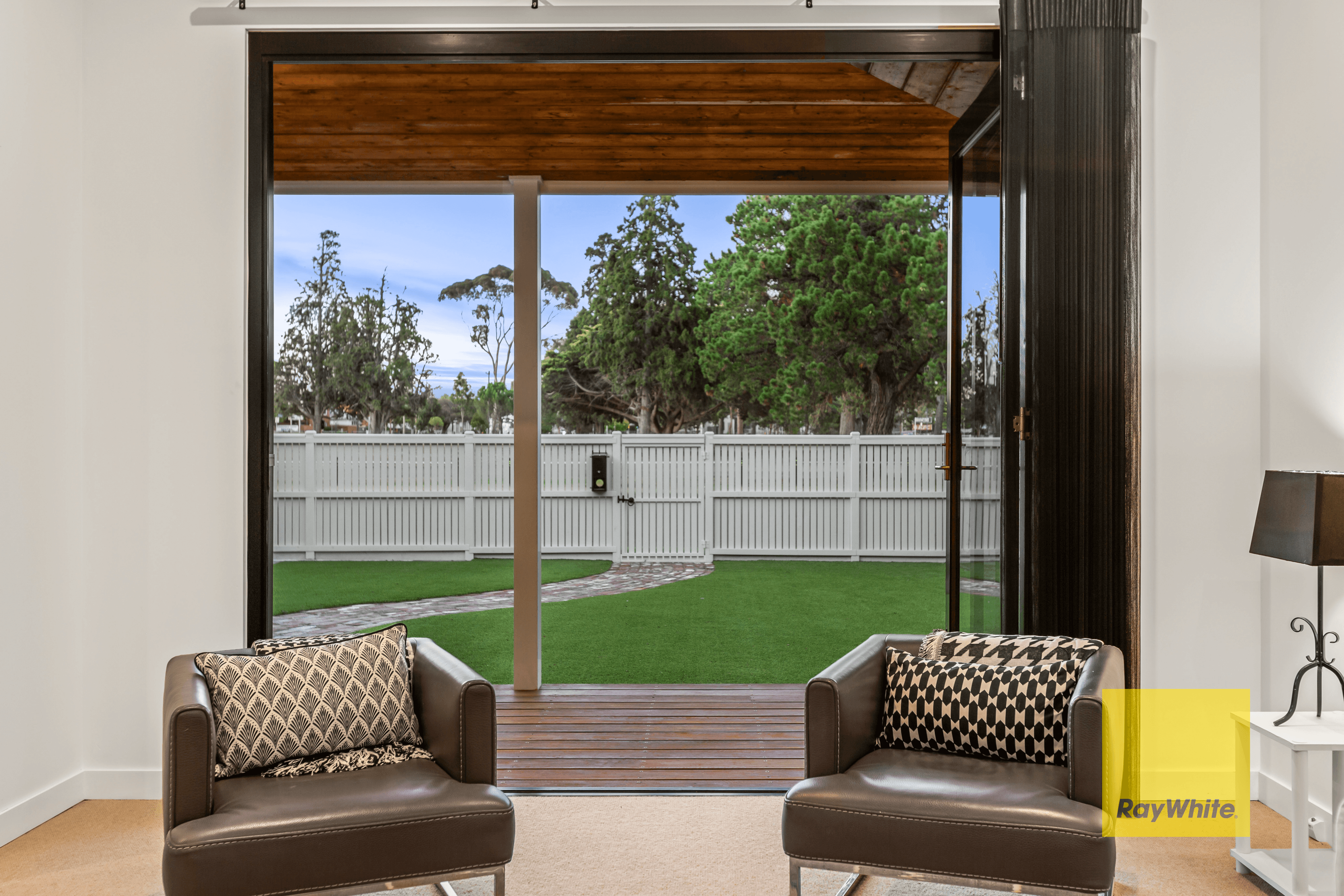 12 Park Crescent, SOUTH GEELONG, VIC 3220