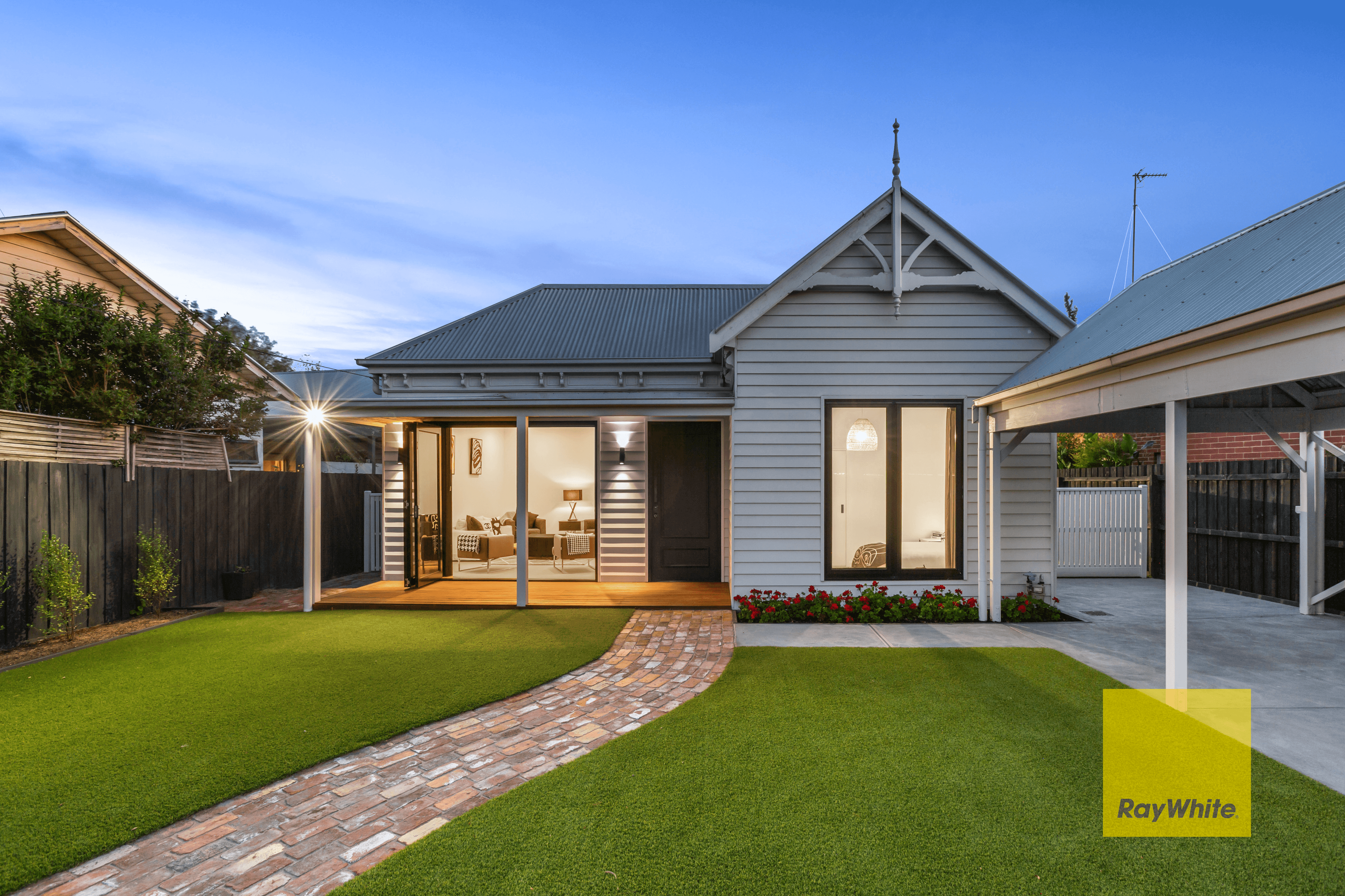 12 Park Crescent, SOUTH GEELONG, VIC 3220