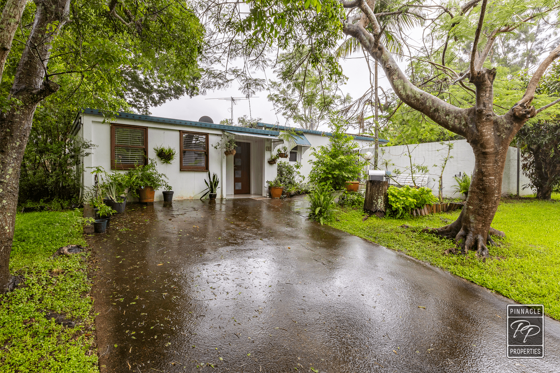 101 Kilkivan Avenue, Kenmore, QLD 4069