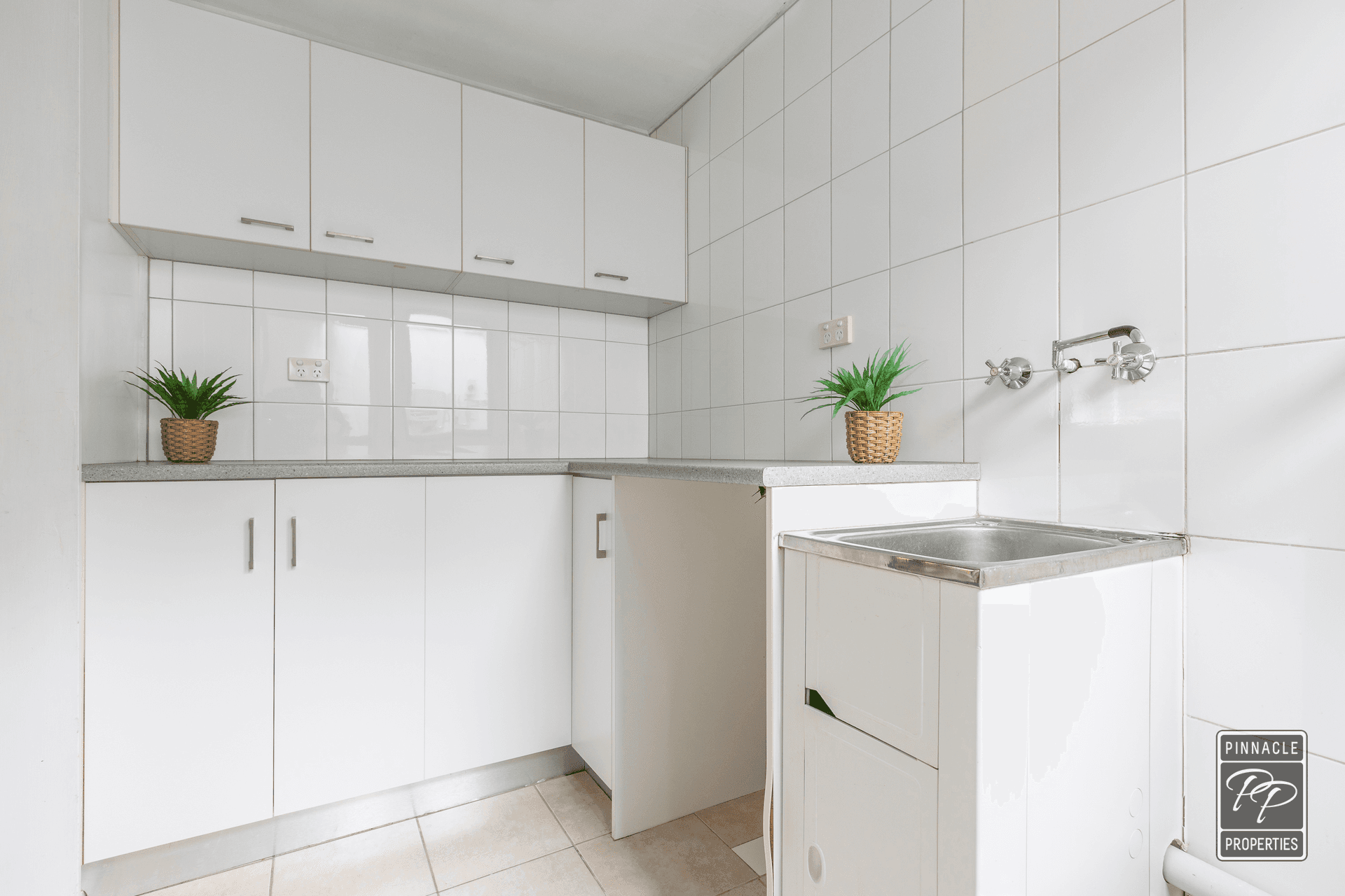 101 Kilkivan Avenue, Kenmore, QLD 4069
