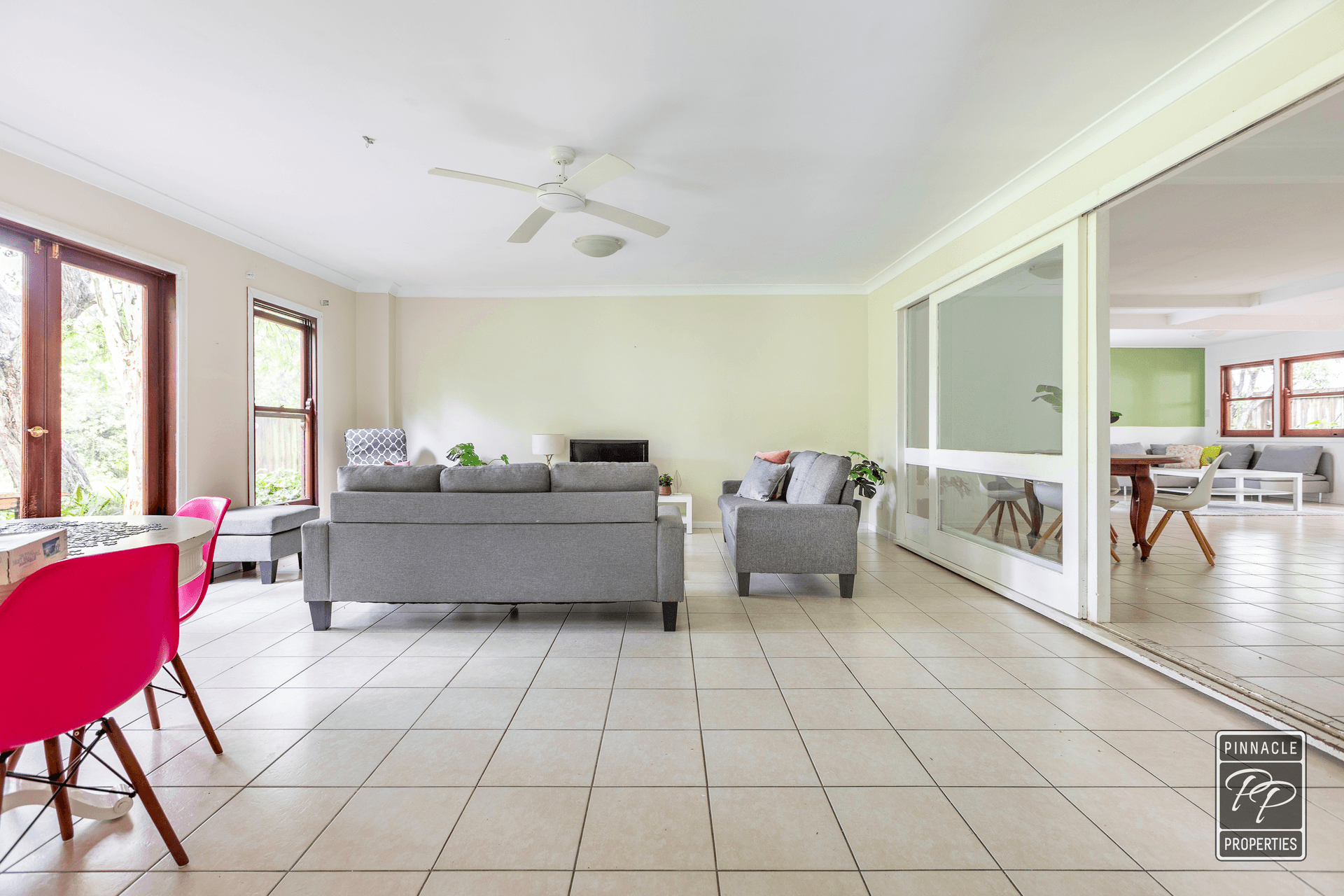 101 Kilkivan Avenue, Kenmore, QLD 4069