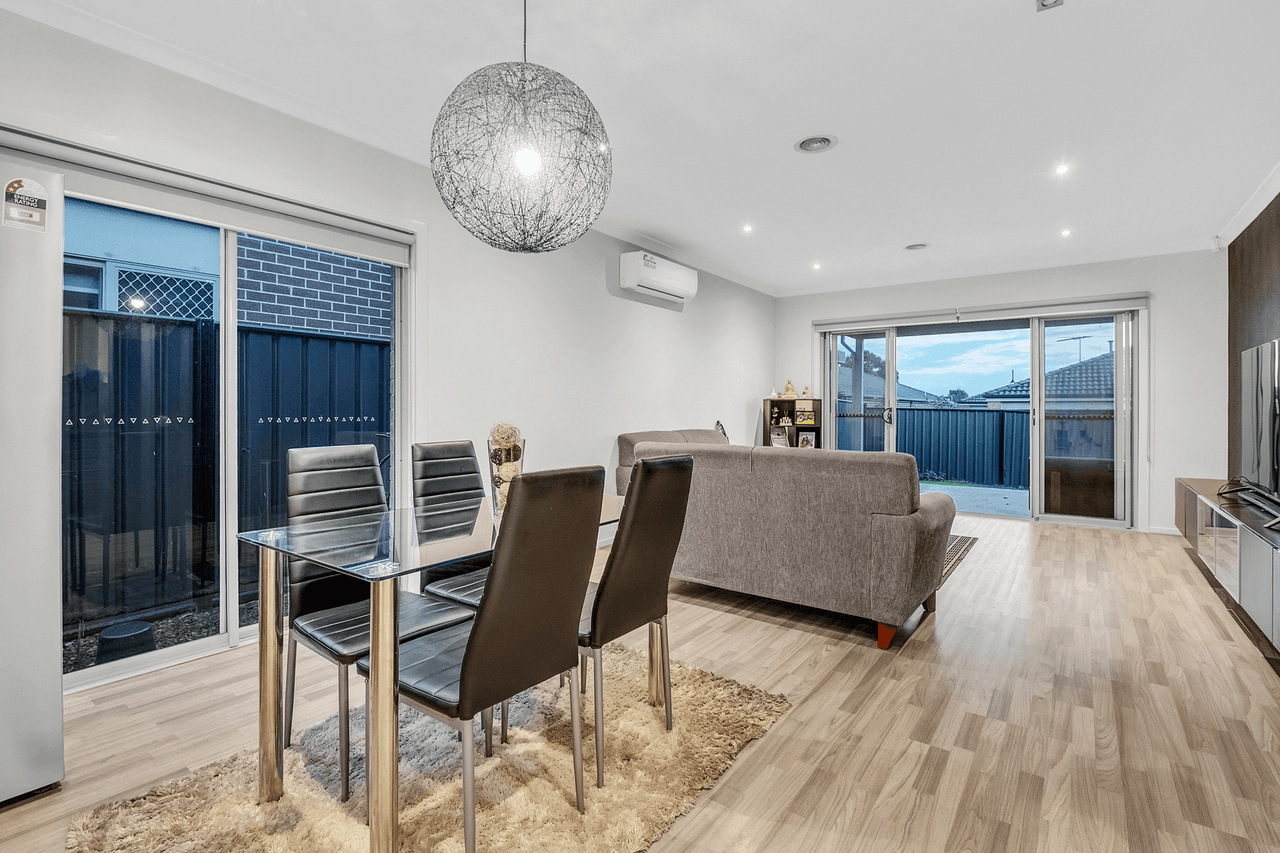 37 Kensley Circuit, Craigieburn, VIC 3064