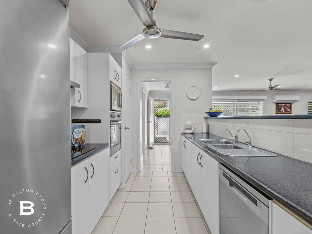 63 Carralluma Crescent, FERNVALE, QLD 4306