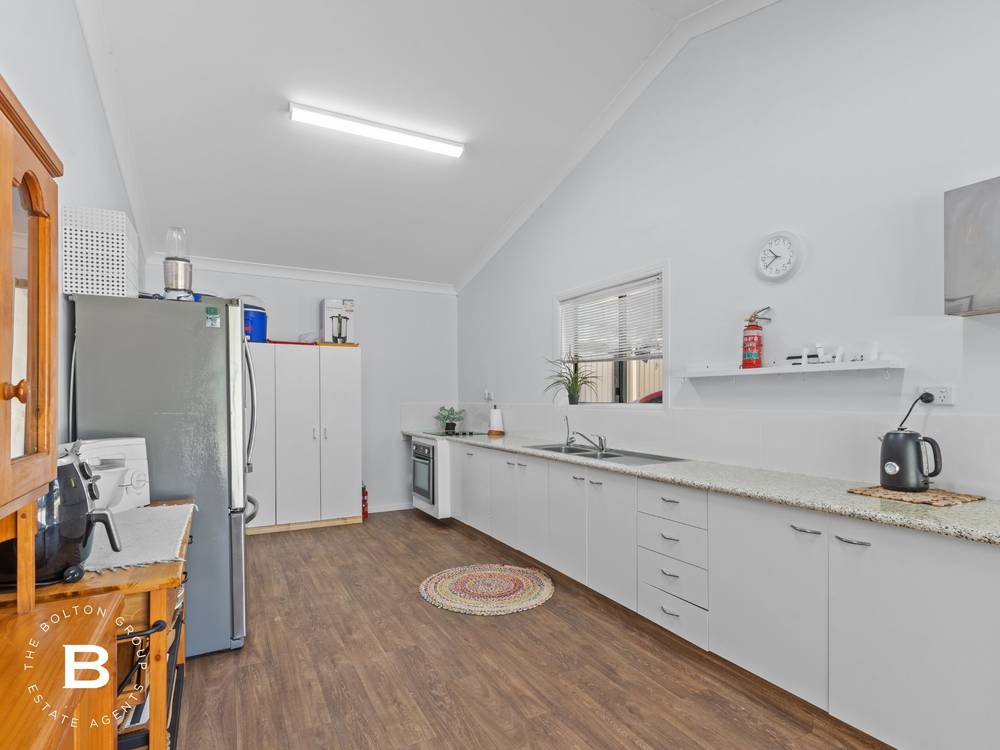 63 Carralluma Crescent, FERNVALE, QLD 4306