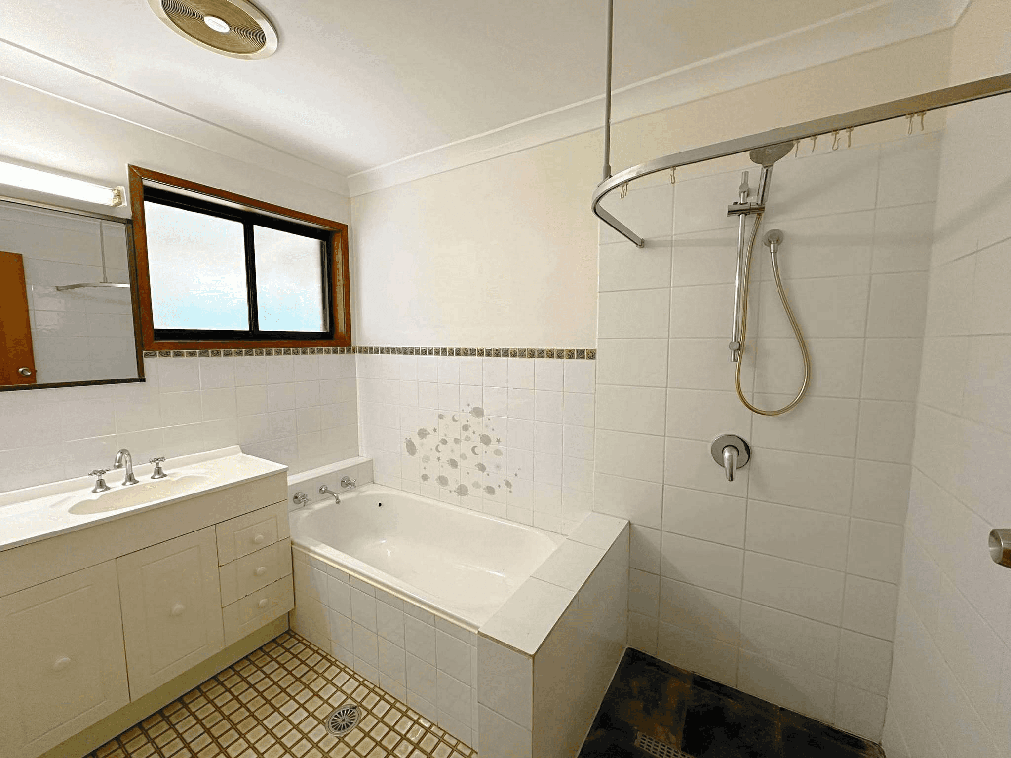 Unit 1/182 Bloomfield St, Gunnedah, NSW 2380