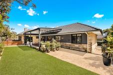 21a Hakea Crescent, Galston, NSW 2159