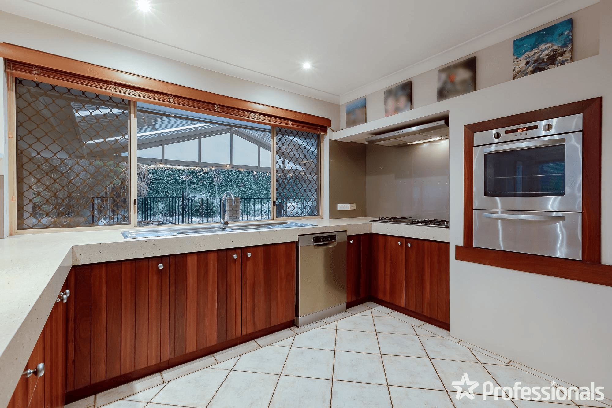 13 Barcombe Way, LEEMING, WA 6149