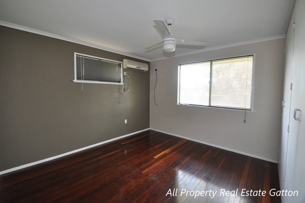 22 Victoria Street, FOREST HILL, QLD 4342
