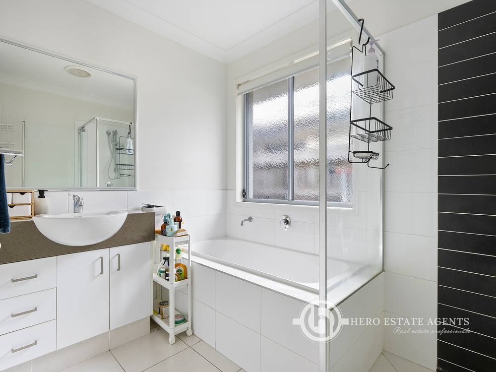 11 Cherney Lane, Yarrabilba, QLD 4207