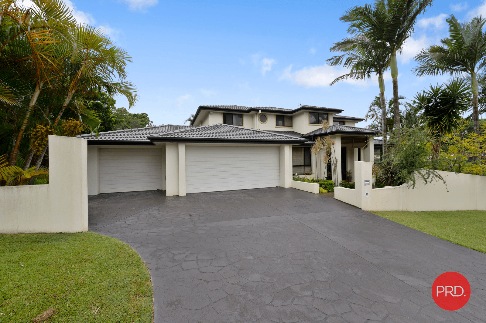 1 Fernleigh Avenue, KORORA, NSW 2450