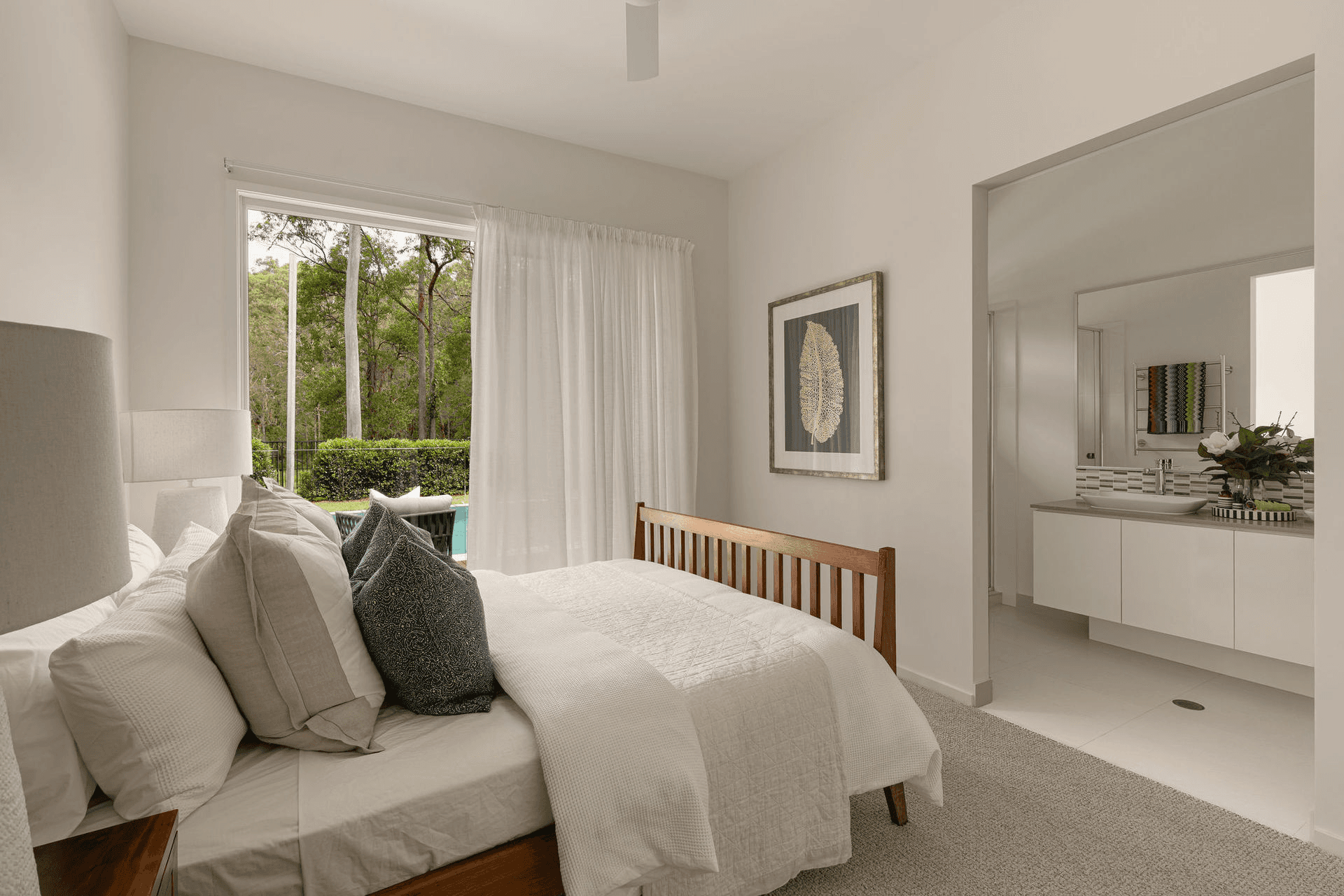 129 Charleton Street, Chandler, QLD 4155
