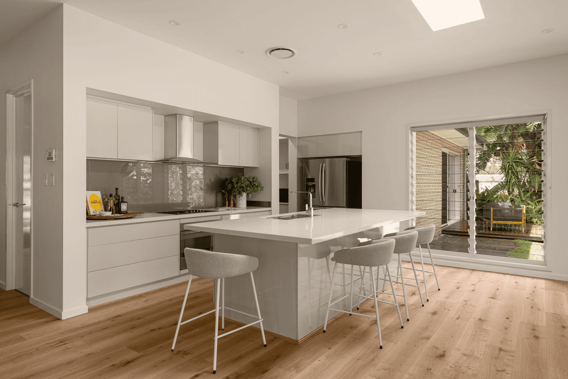 129 Charleton Street, Chandler, QLD 4155