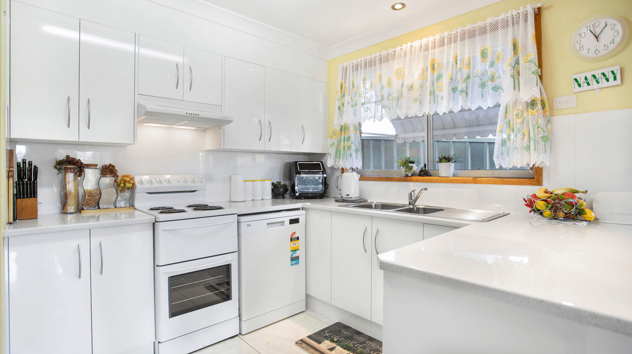 2/2A McPherson Street, WINGHAM, NSW 2429