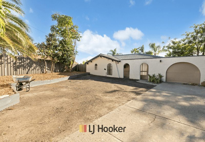 51 Curtis Way, GIRRAWHEEN, WA 6064