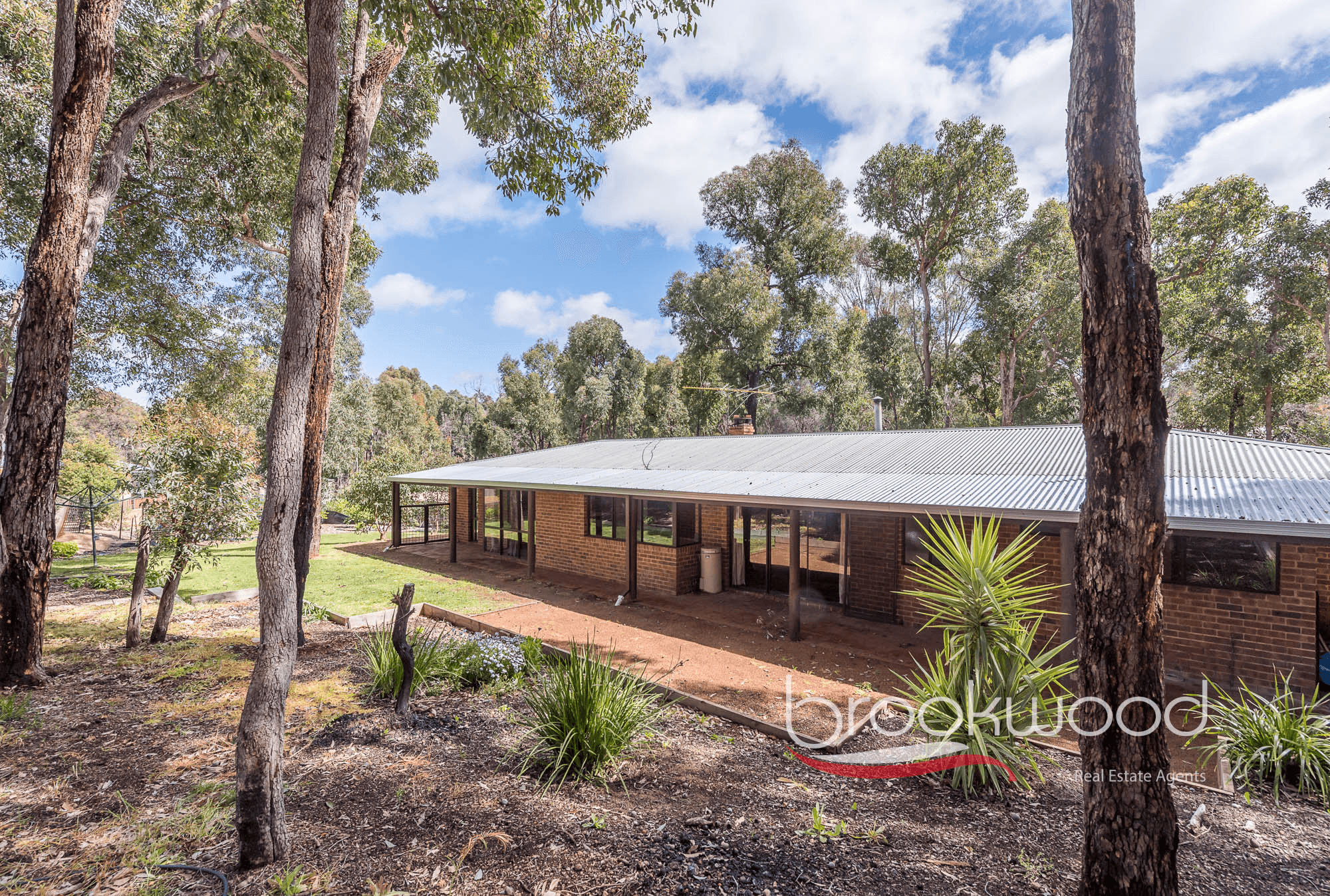 31 Gilfellon Road, Stoneville, WA 6081