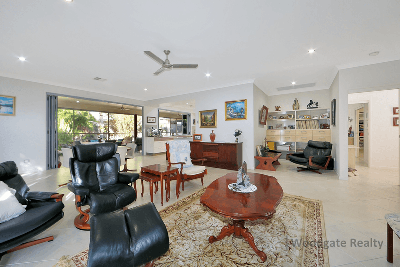 6 Rose Ct, Woodgate, QLD 4660