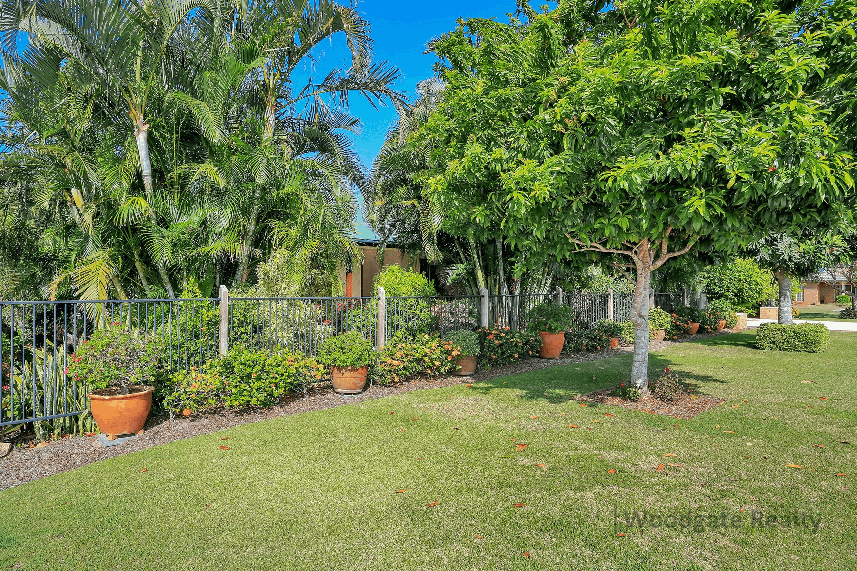 6 Rose Ct, Woodgate, QLD 4660