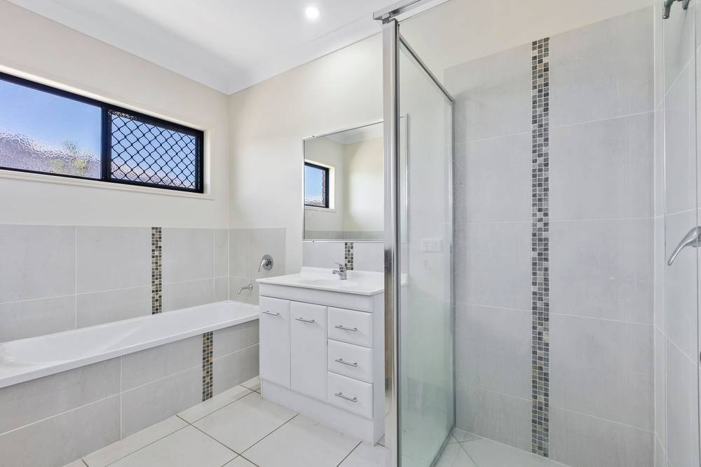 6 Stan Jones Street, Norman Gardens, QLD 4701