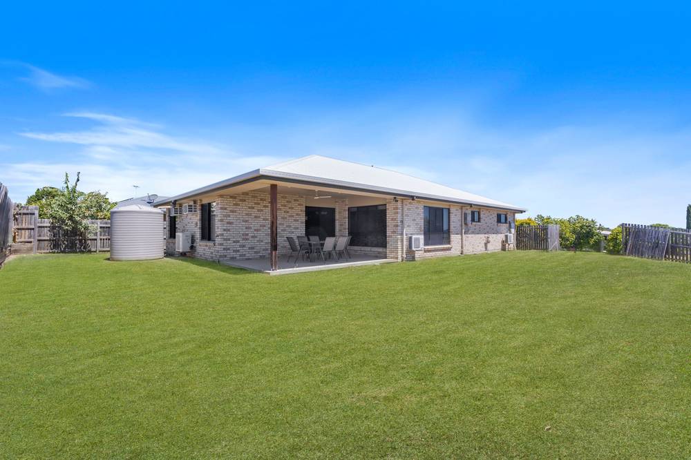 6 Stan Jones Street, Norman Gardens, QLD 4701